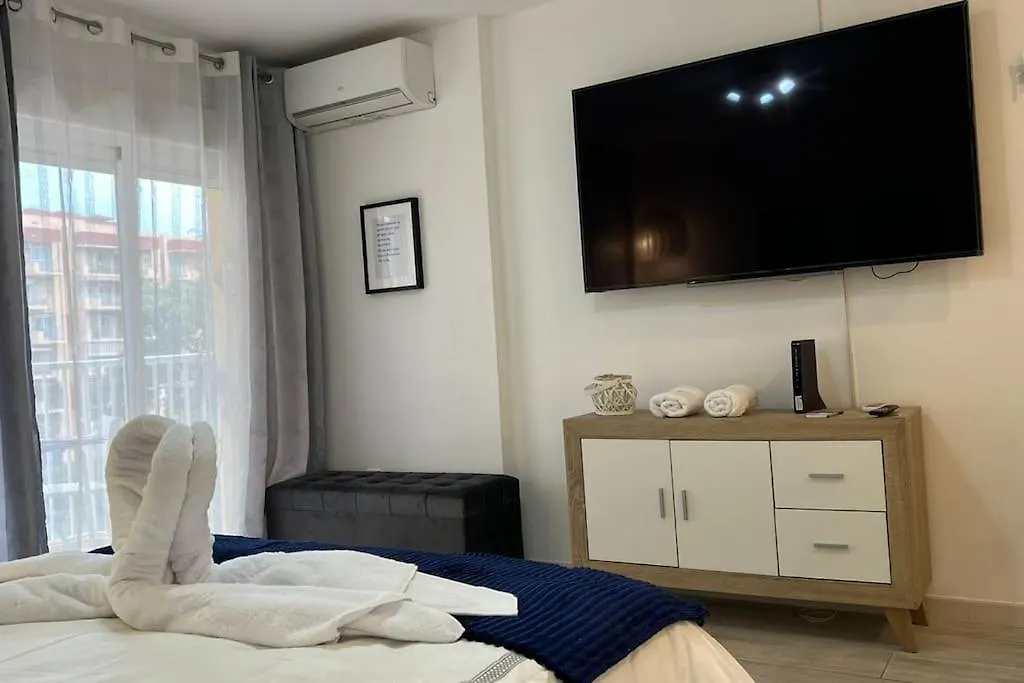 Aguila Estudio Beach Apartment Benalmadena 0*,  Spain