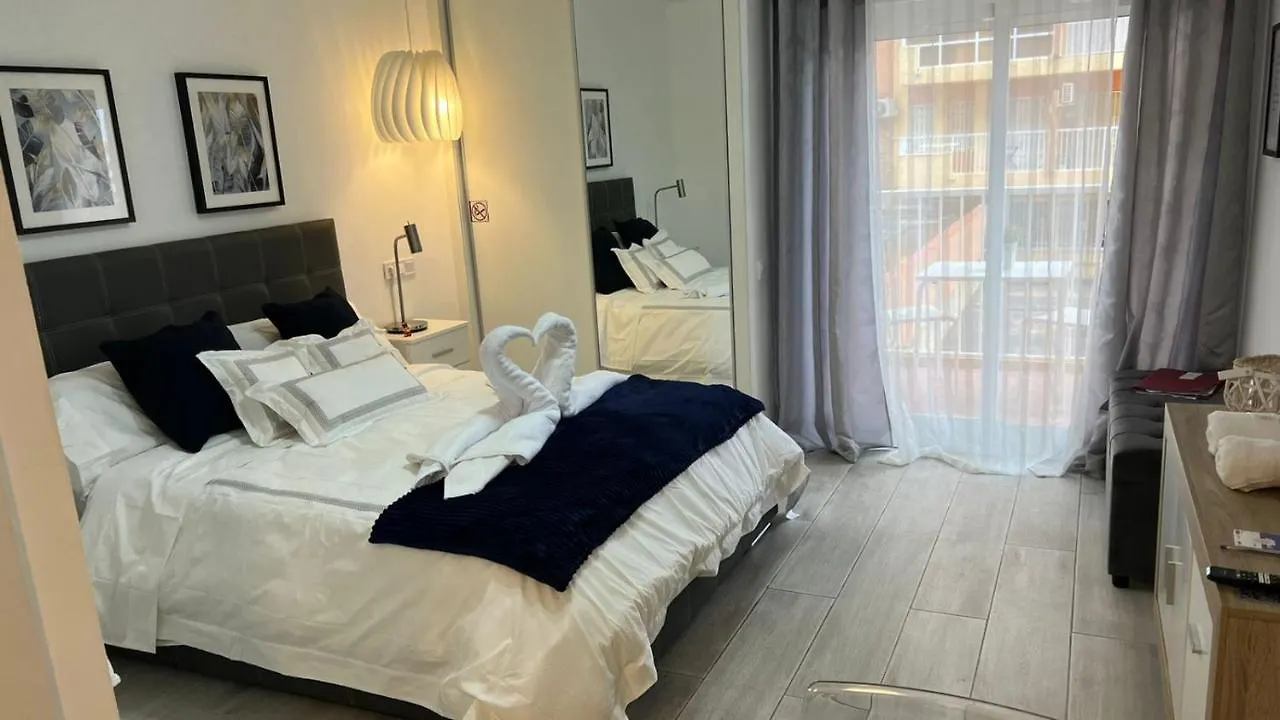 Aguila Estudio Beach Apartment Benalmadena Spain