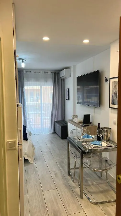 Aguila Estudio Beach Apartment Benalmadena Spain